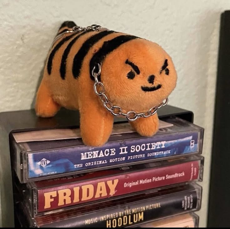 Cheeto Tiger Apex Unit